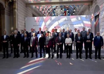 Ще одна країна ЄС обмежує підтримку українців: нові правила проживання та депортації