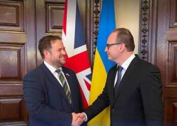 Україна та Велика Британія обговорили співпрацю у сфері критичних мінералів та безпеки гірничих робіт