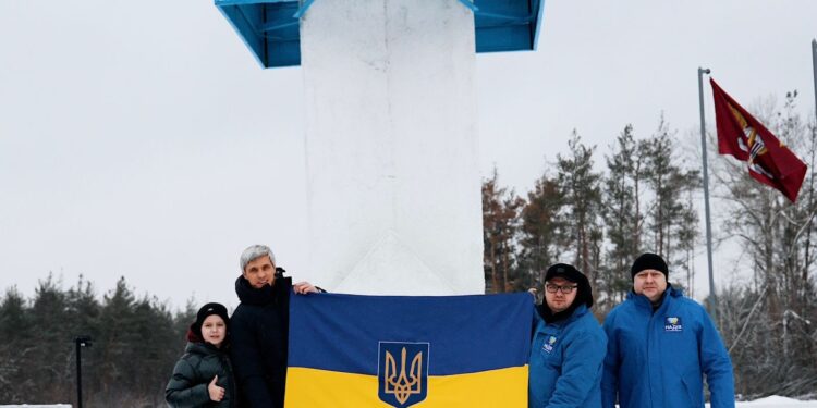 Валерій Дубіль: Фонд «Надія» здійснив 371-шу місію на фронт — передали медобладнання, засоби живлення та звʼязку