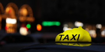 В Україні готують нові штрафи для таксистів за поїздки без платформ і документів