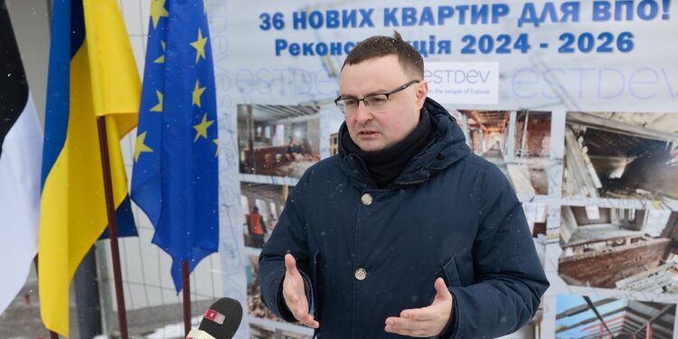 На Житомирщині Естонія реконструювала будинок для внутрішньо переміщених осіб