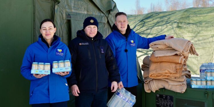 Понад тисяча будинків у Києві досі без тепла: фонд «Надія», Валерій Дубіль та Віта Присяжнюк підтримують постраждалих мешканців столиці