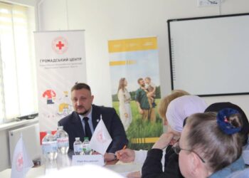 Представник Уповноваженого у Житомирській області Юрій Погодицький 16 квітня здійснив робочий візит до Коростенської територіальної громади, під час якого провів виїзний прийом громадян.