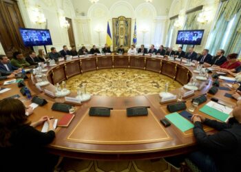 В Офісі Президента відбулася зустріч голів парламентських комітетів та обласних адміністрацій