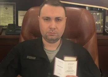 Історичні спекуляції та демарш нагород: Офіс Президента України жорстко відповів на рішення Варшави